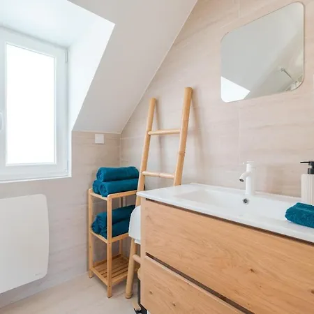 Lägenhet Bright House Center 4 To 6 People *